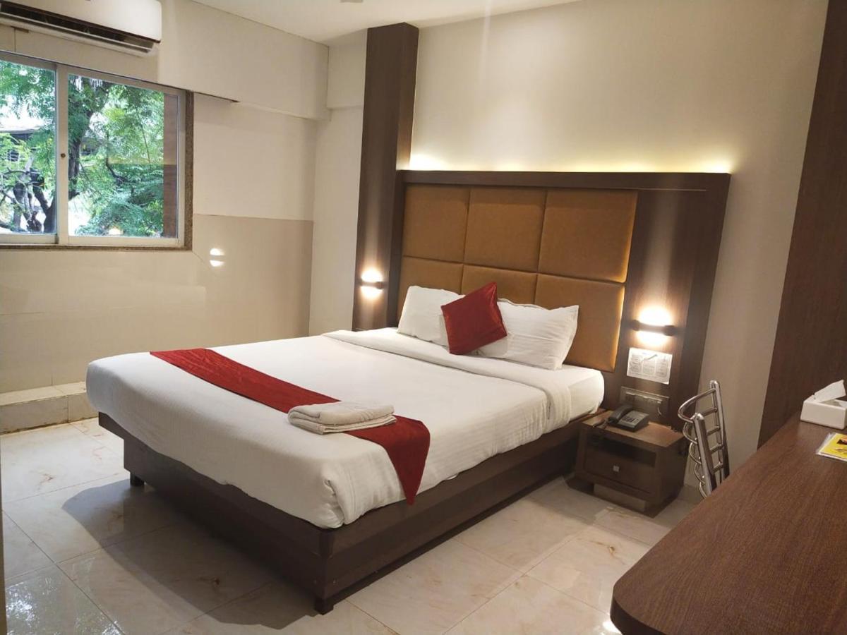 Hotel Monarch Express Near Karnala Sports Academy Panvel,Navi Mumbai Eksteriør bilde